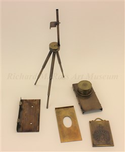 Image description is not available for 2005.004